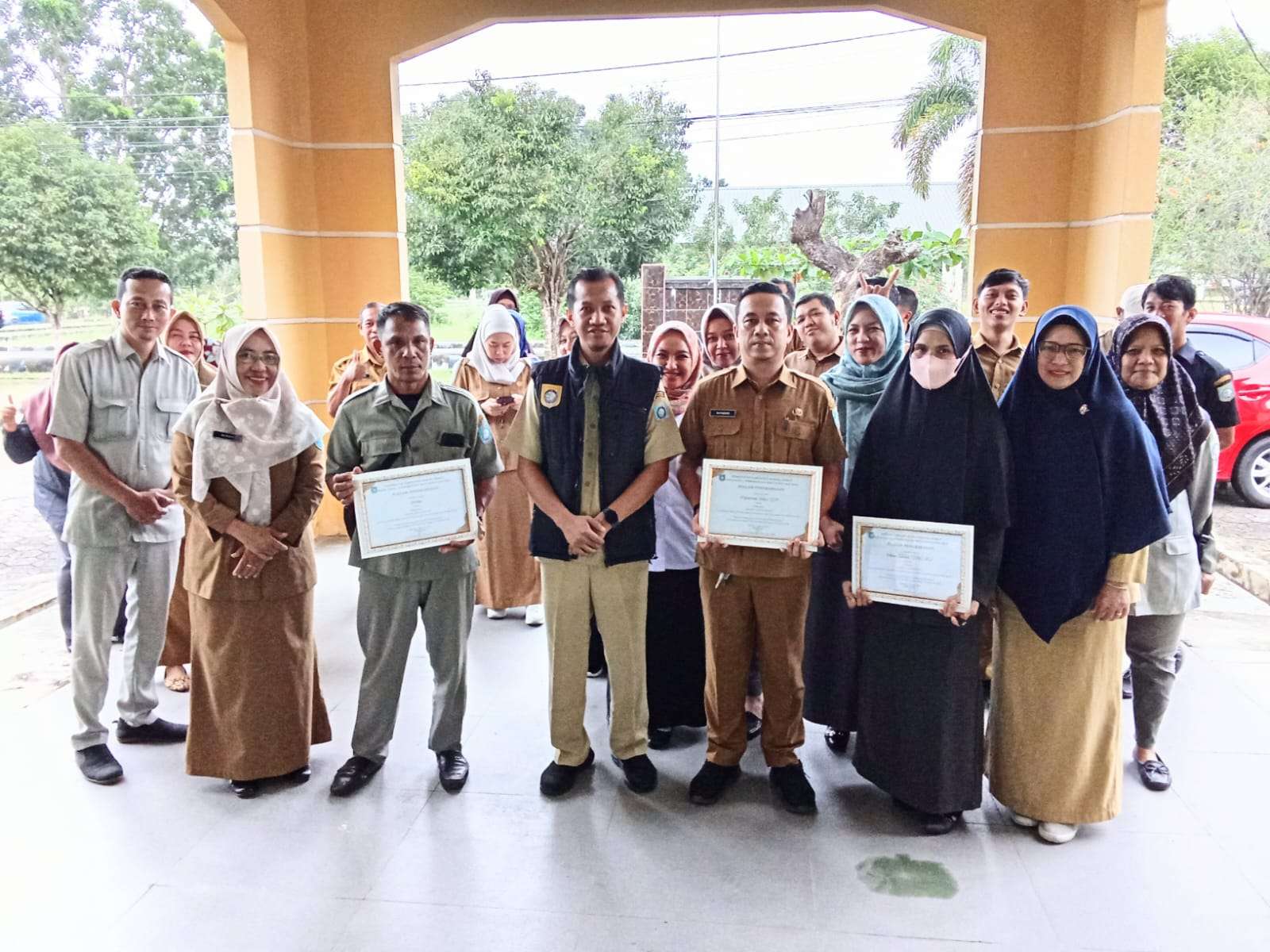 Pegawai Terbaik I,II,III Kategori Disiplin Periode Juli-Desember 2024